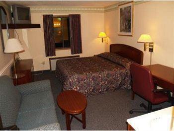 Budget Inn Of Tazewell County Pounding Mill Buitenkant foto