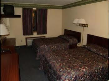 Budget Inn Of Tazewell County Pounding Mill Buitenkant foto
